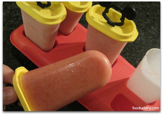 strawberry cream popsicles